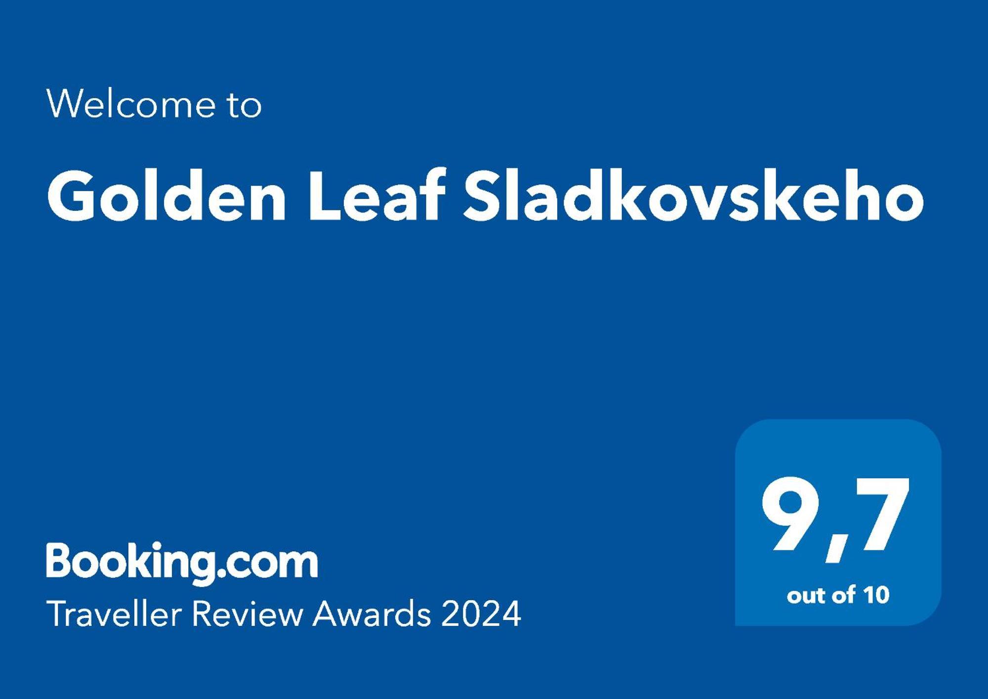 Golden Leaf Sladkovskeho Apartment